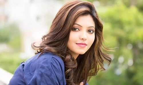 Athulya Ravi