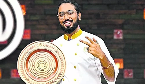 Akash Muralidharan